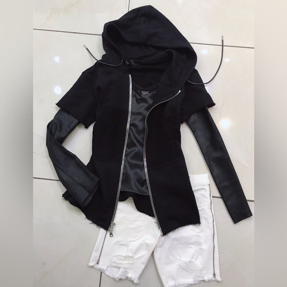 NWOT RTA oversized black hood zipper jacket